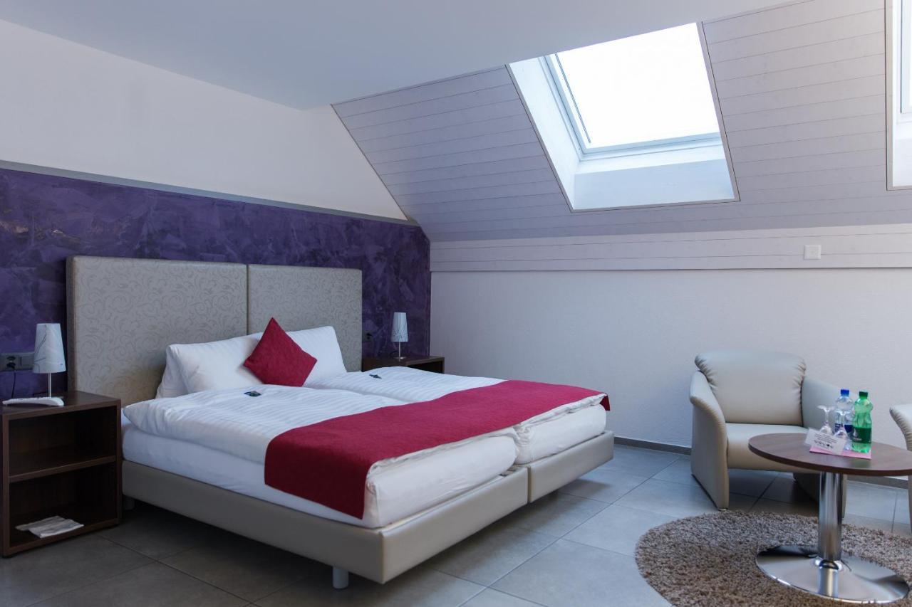 Hotel Schaefli Siebnen Esterno foto