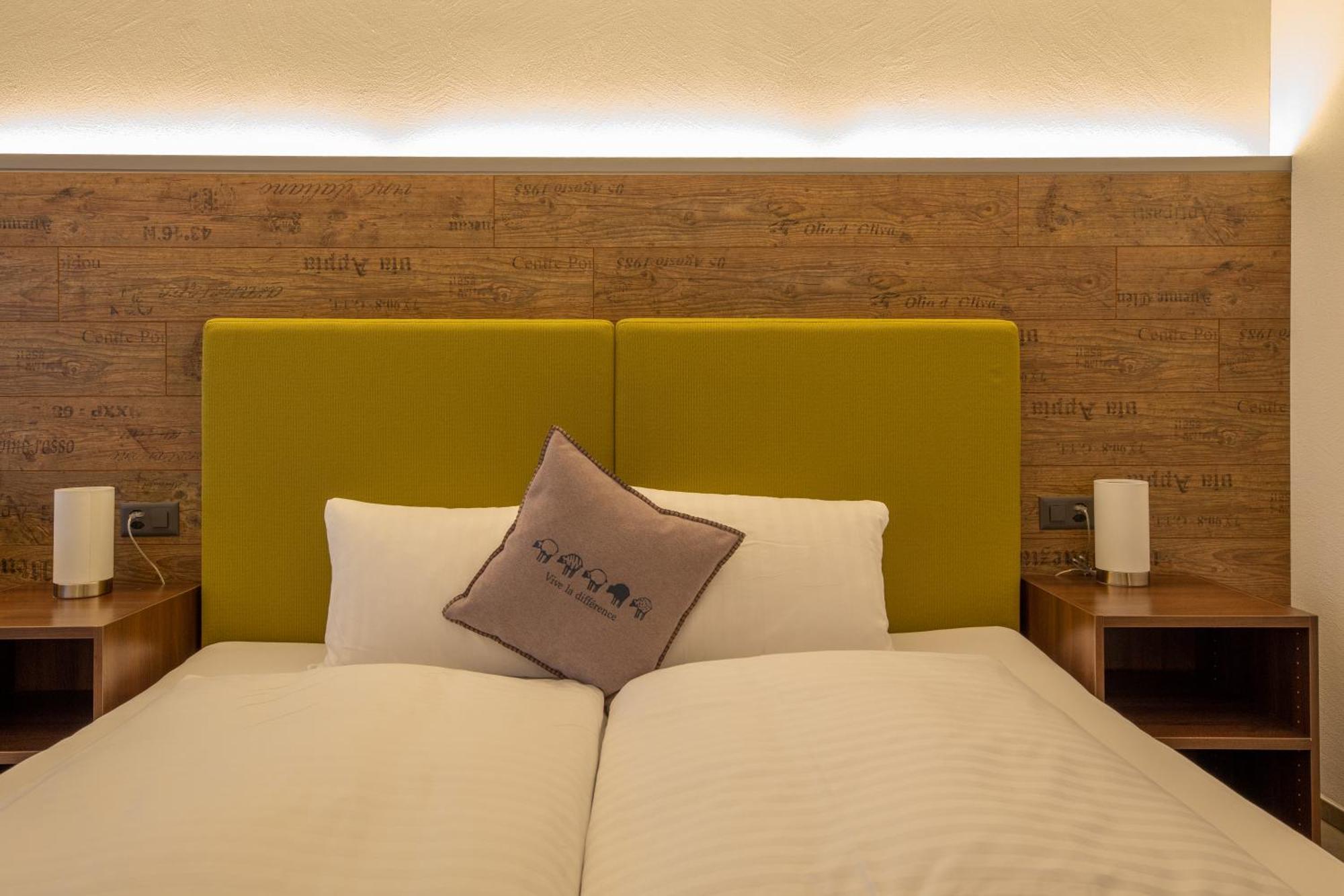 Hotel Schaefli Siebnen Esterno foto